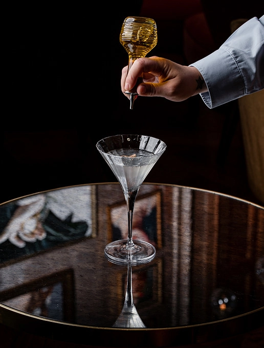 A surprising cocktail served for Father’s Day at the restaurant Dans le Noir ?